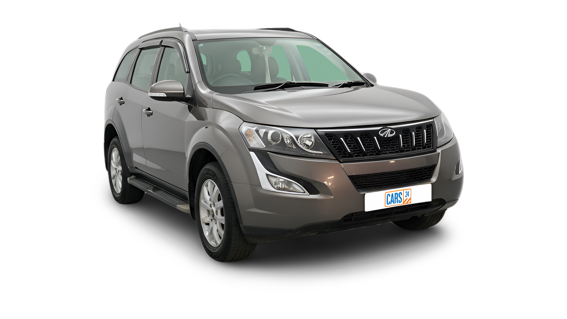Mahindra XUV500-img